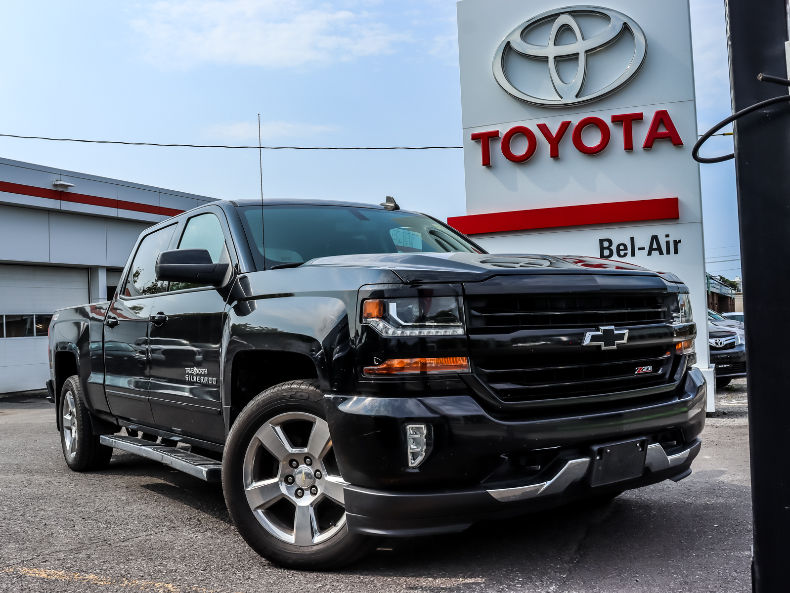 2017 Chevrolet Silverado 1500 LT / Z71 4X4-0