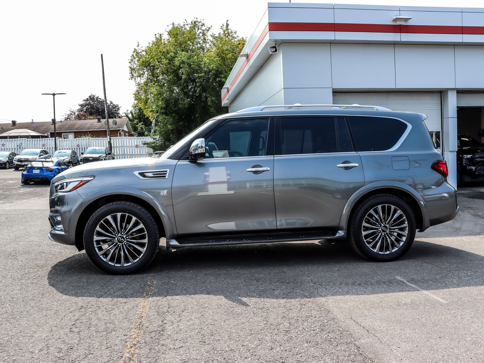 2020 Infiniti QX803