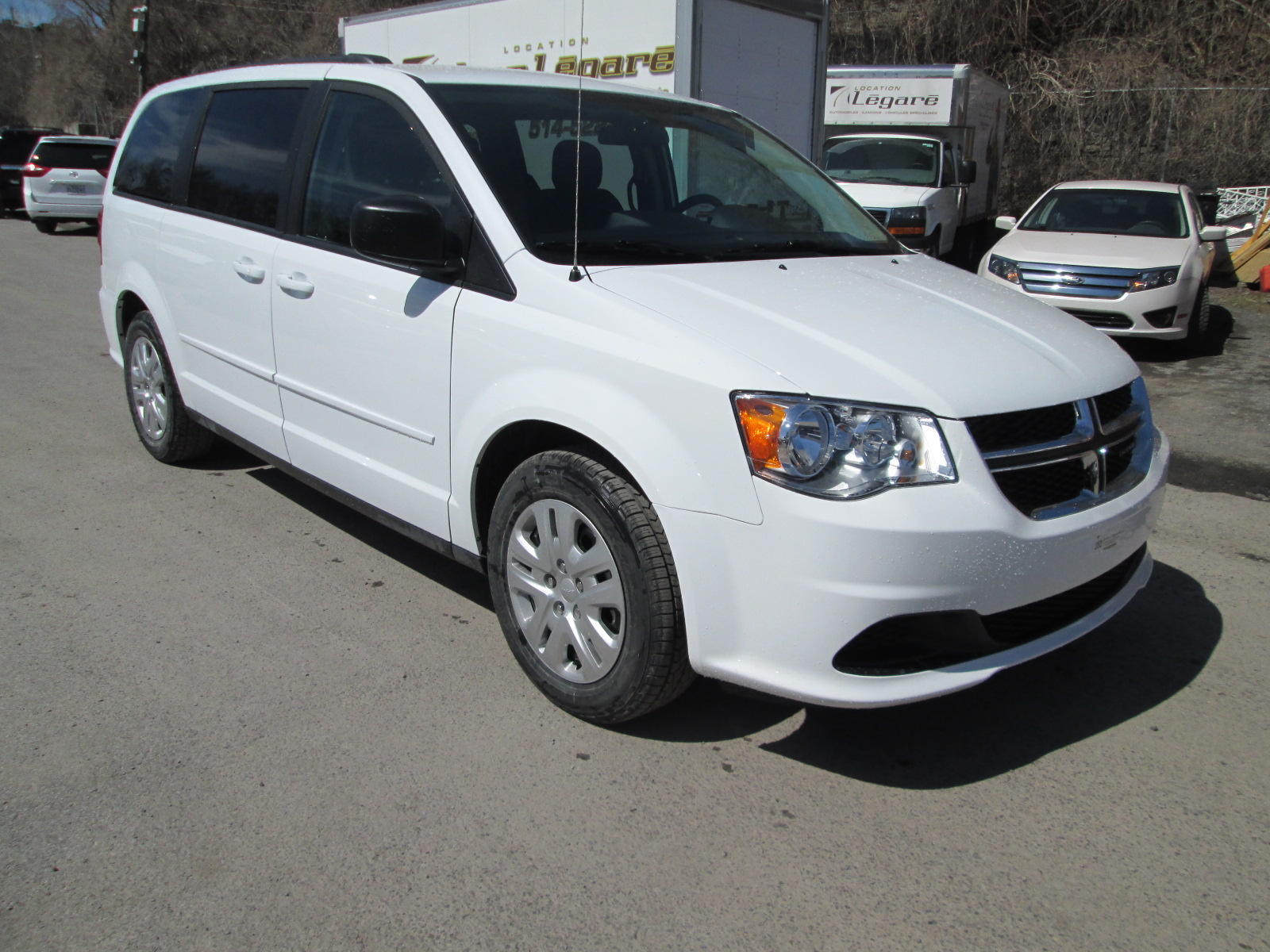 Dodge caravan монолит