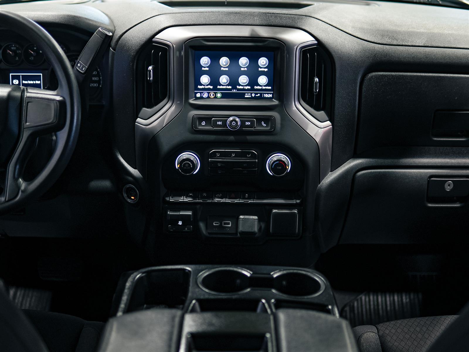 used 2024 Chevrolet Silverado 1500 car, priced at $40,592