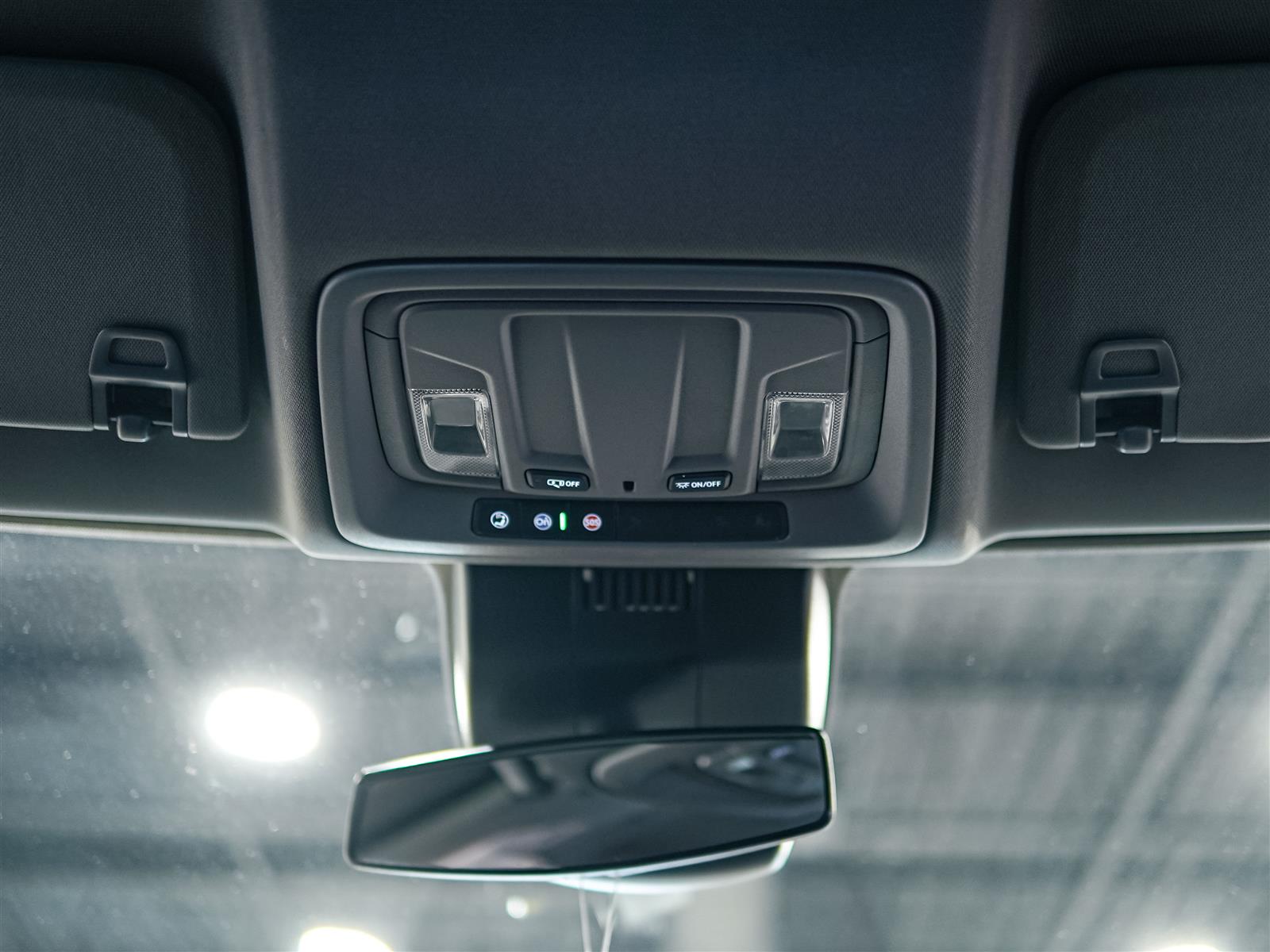 used 2024 Chevrolet Silverado 1500 car, priced at $40,592