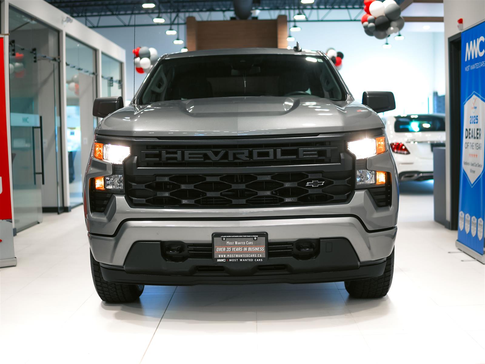 used 2024 Chevrolet Silverado 1500 car, priced at $40,592