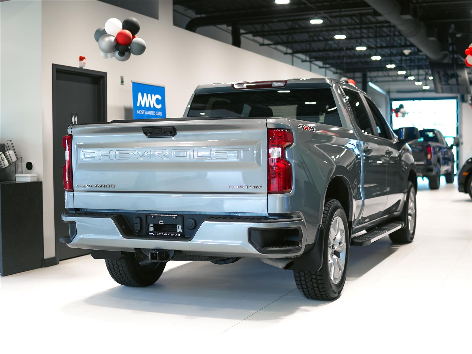 used 2024 Chevrolet Silverado 1500 car, priced at $40,592