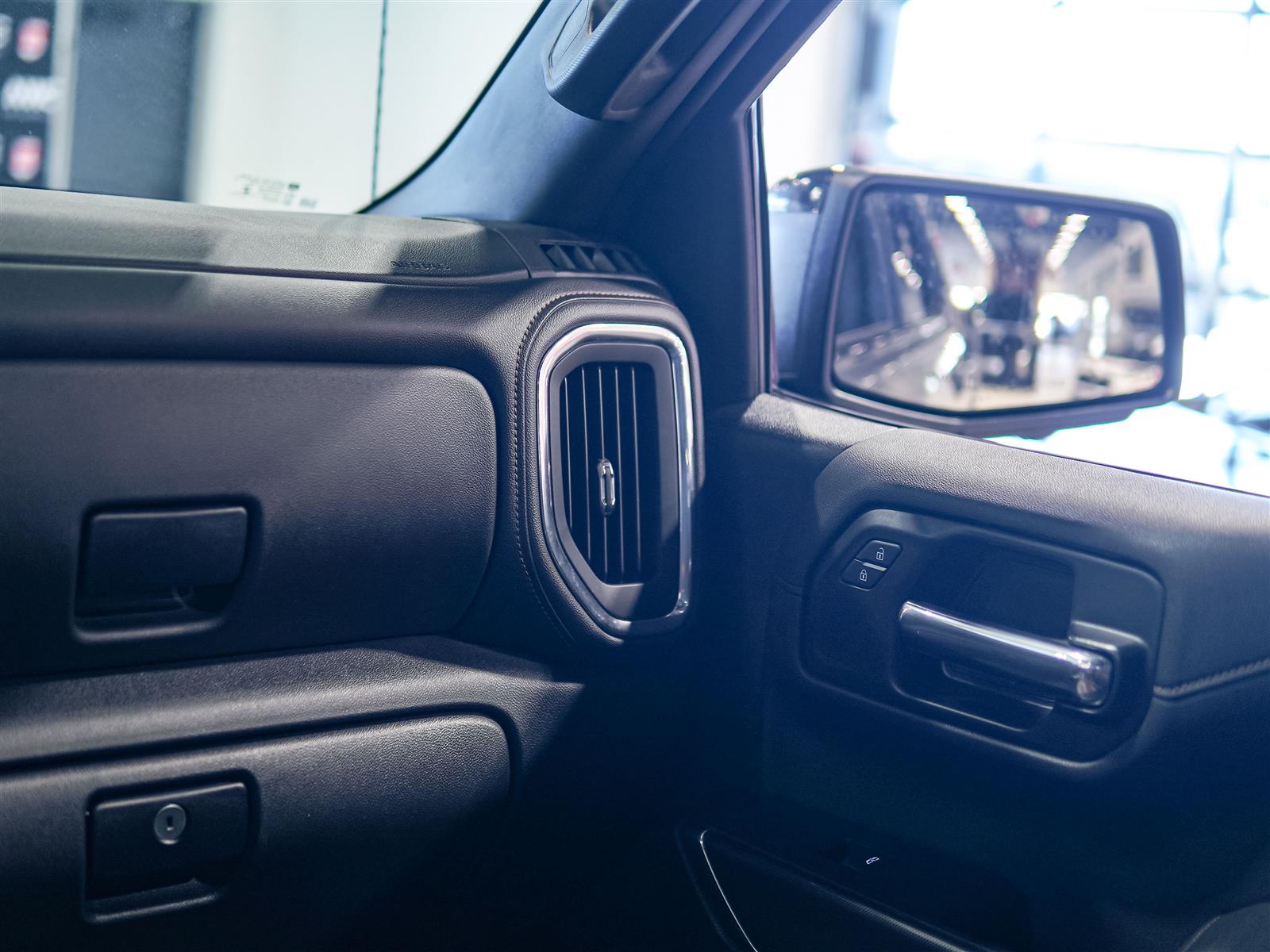 used 2022 GMC Sierra 1500 Limited car, priced at $48,593