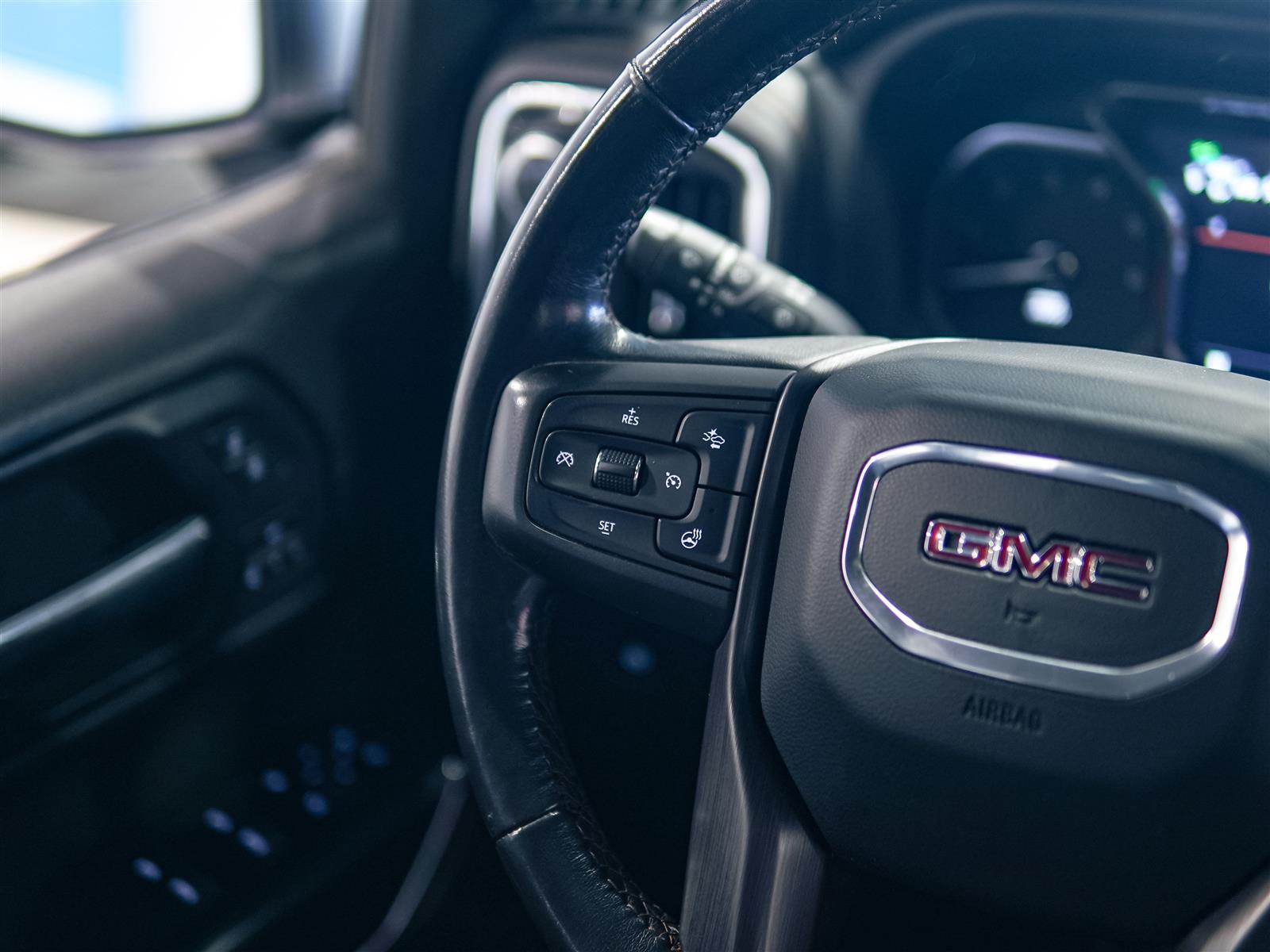 used 2022 GMC Sierra 1500 Limited car, priced at $48,593