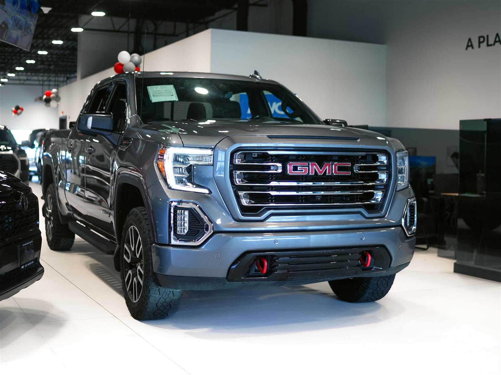 used 2022 GMC Sierra 1500 Limited car, priced at $48,593