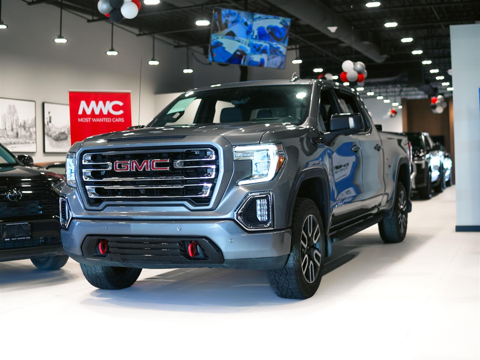used 2022 GMC Sierra 1500 Limited car, priced at $48,593