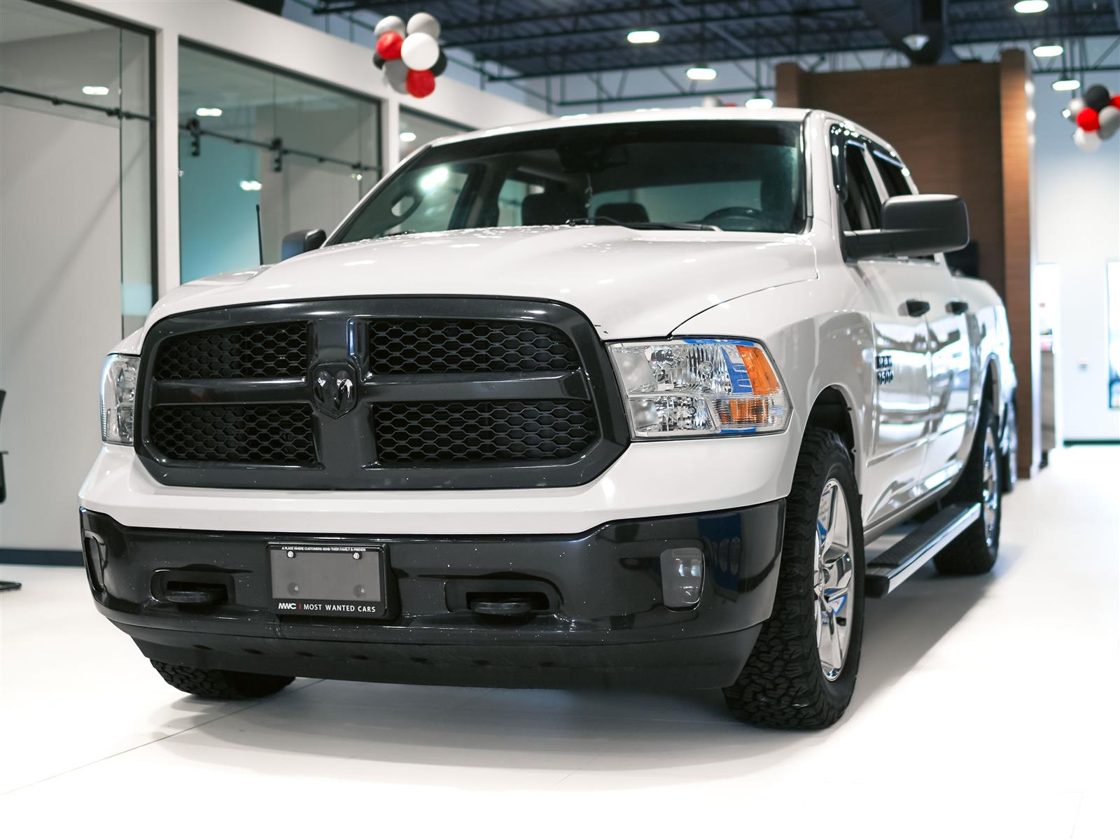 used 2021 Ram 1500 Classic car, priced at $25,894