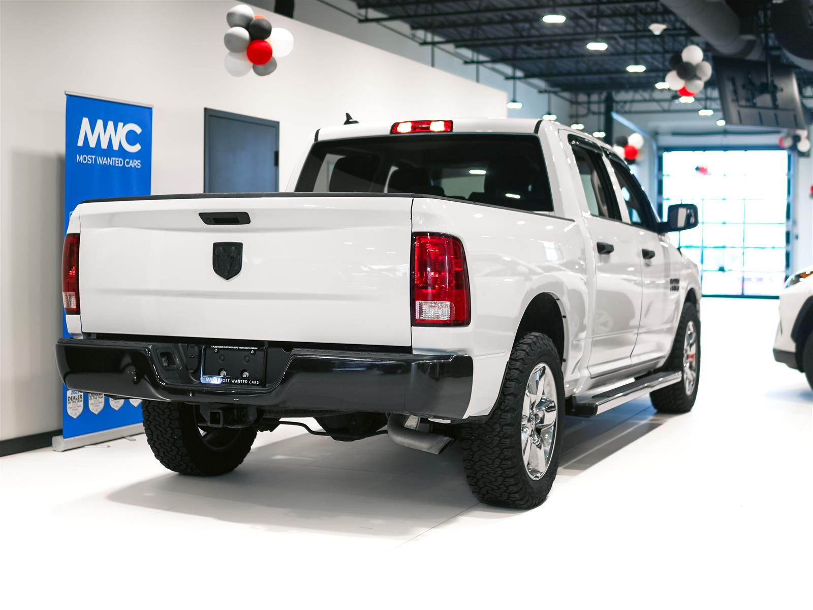 used 2021 Ram 1500 Classic car, priced at $25,894