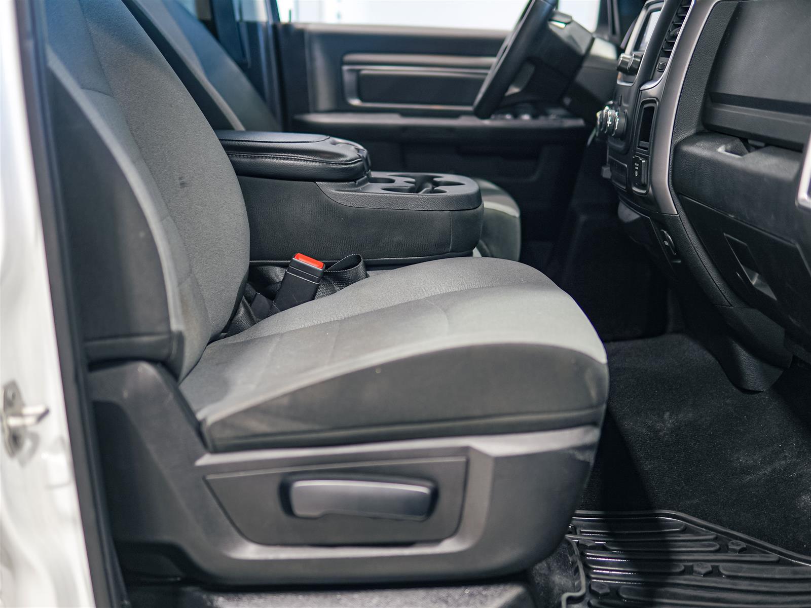 used 2023 Ram 1500 Classic car, priced at $31,962