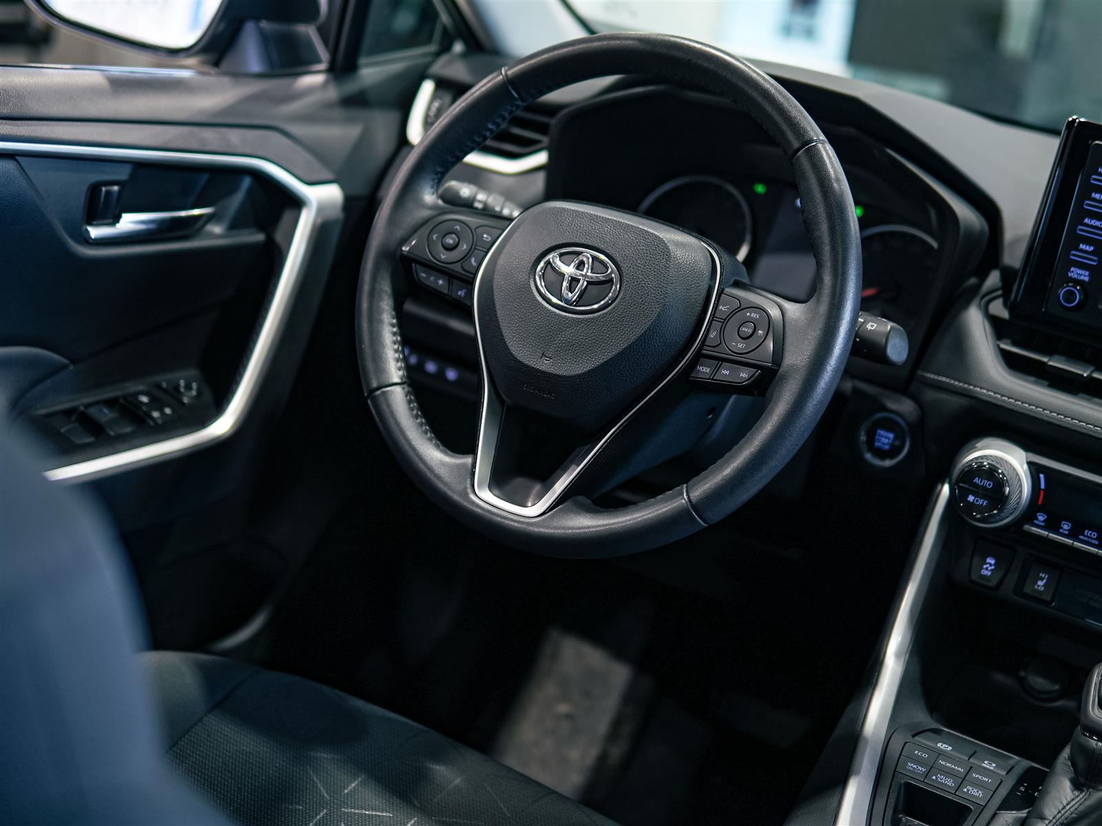 used 2021 Toyota RAV4 car, priced at $30,981