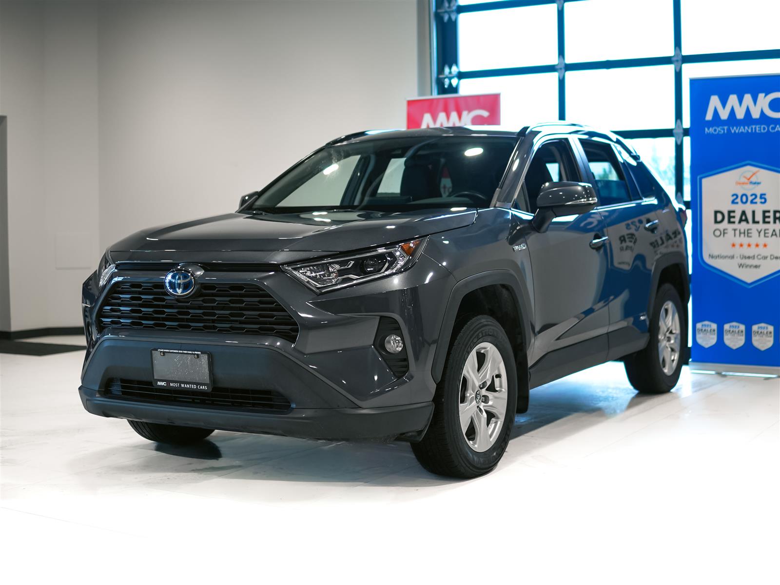 used 2019 Toyota Rav 4 Hybrid car, priced at $32,491