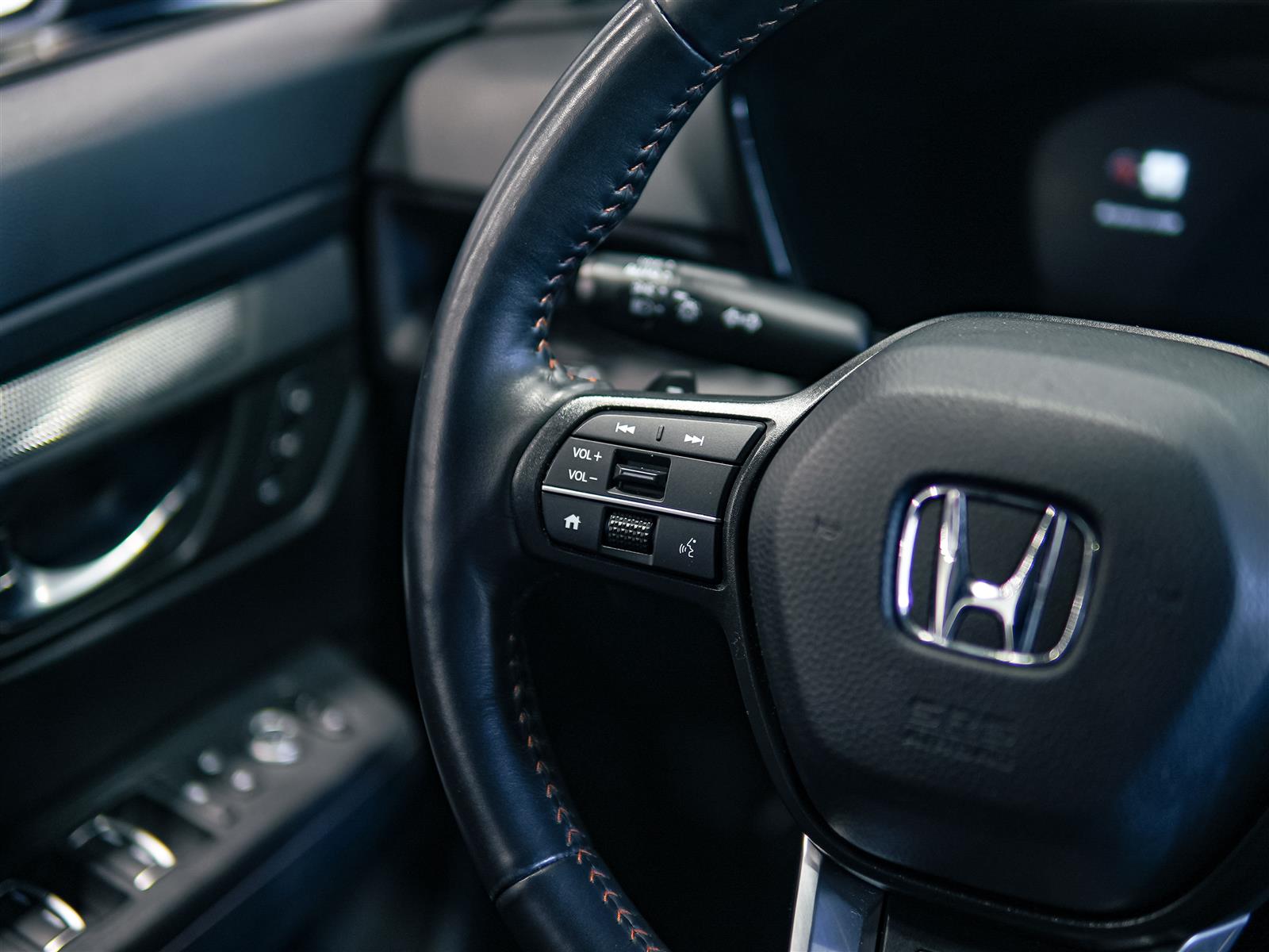 used 2024 Honda CR-V Hybrid car, priced at $30,752