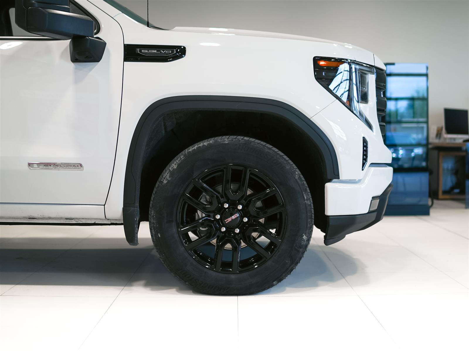 used 2024 GMC Sierra 1500 car, priced at $52,994
