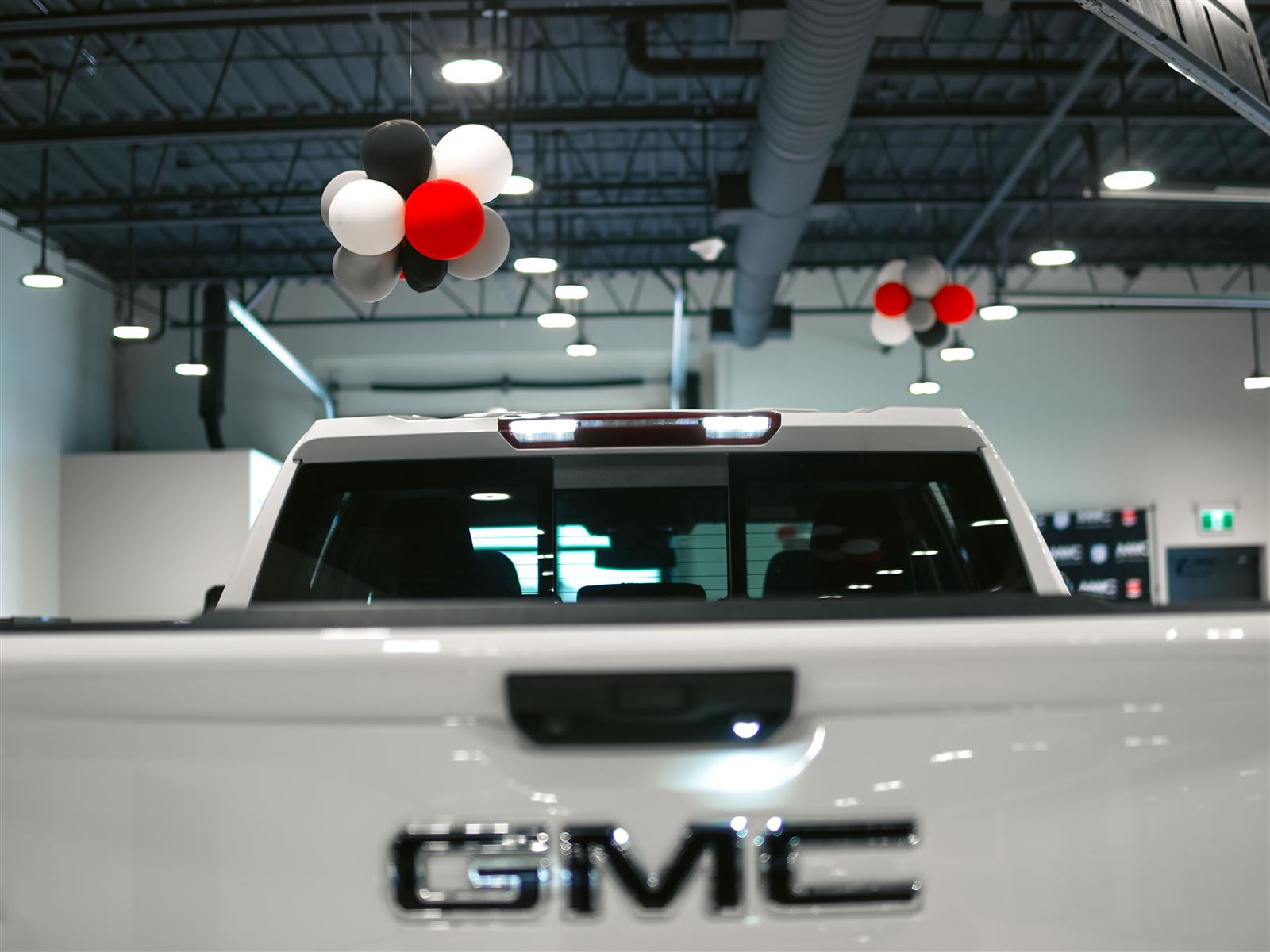 used 2024 GMC Sierra 1500 car, priced at $52,994