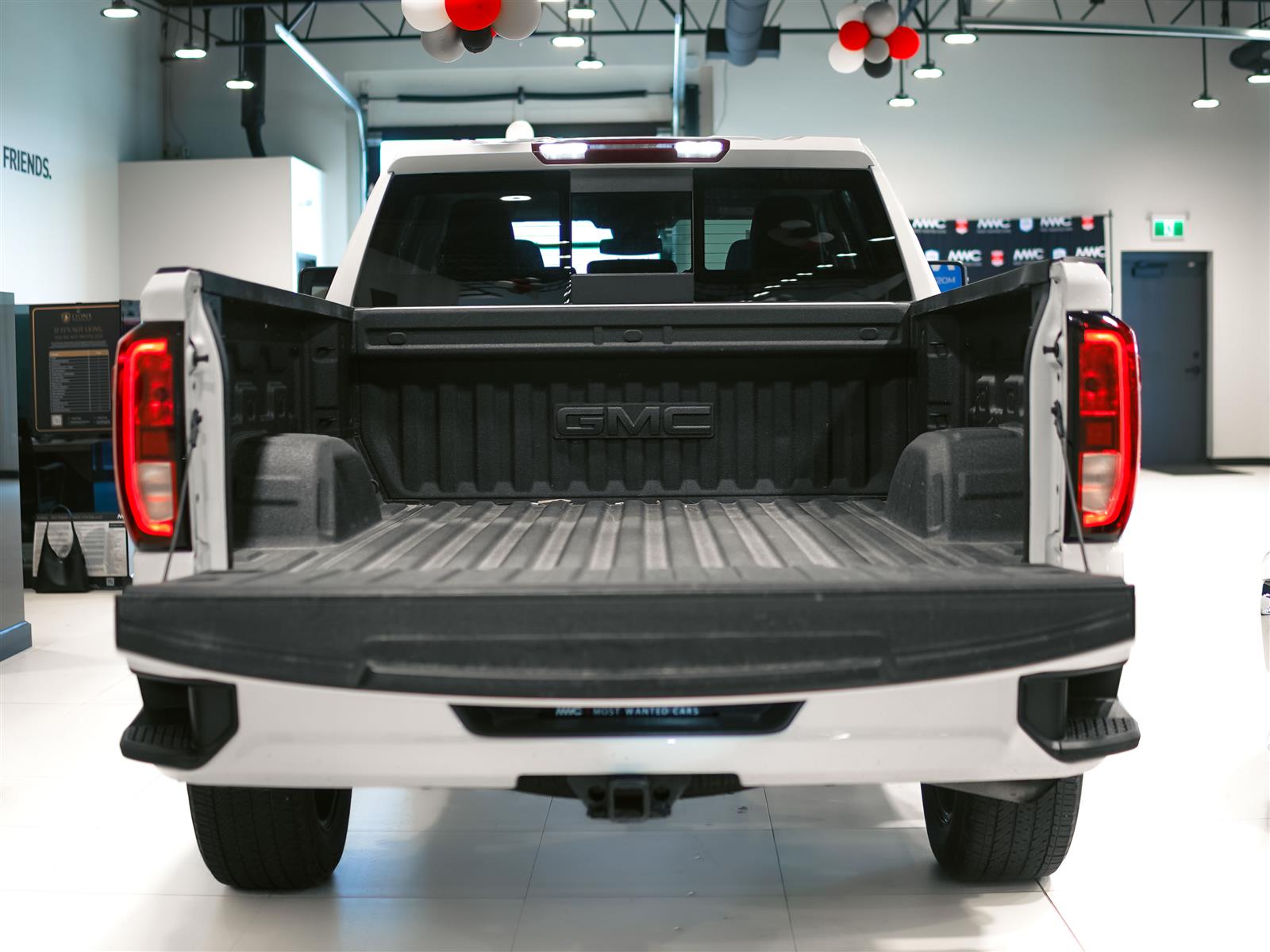 used 2024 GMC Sierra 1500 car, priced at $52,994