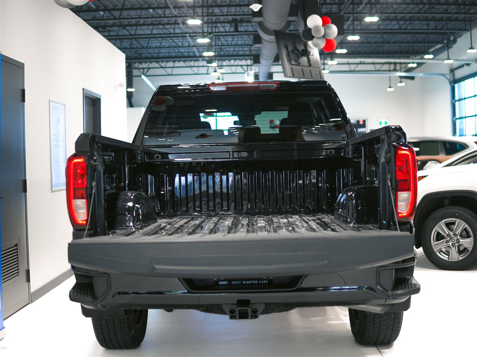 used 2024 GMC Sierra 1500 car, priced at $51,993