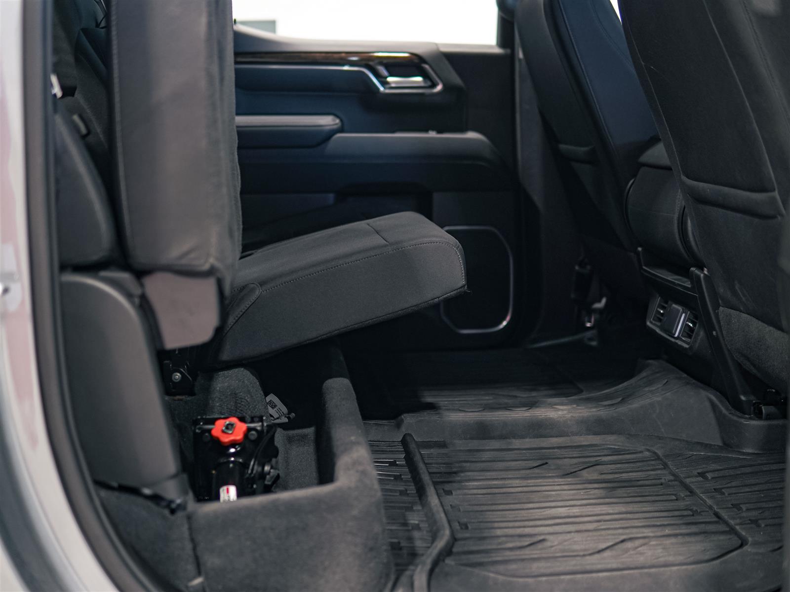 used 2023 GMC Sierra 1500 car, priced at $49,464