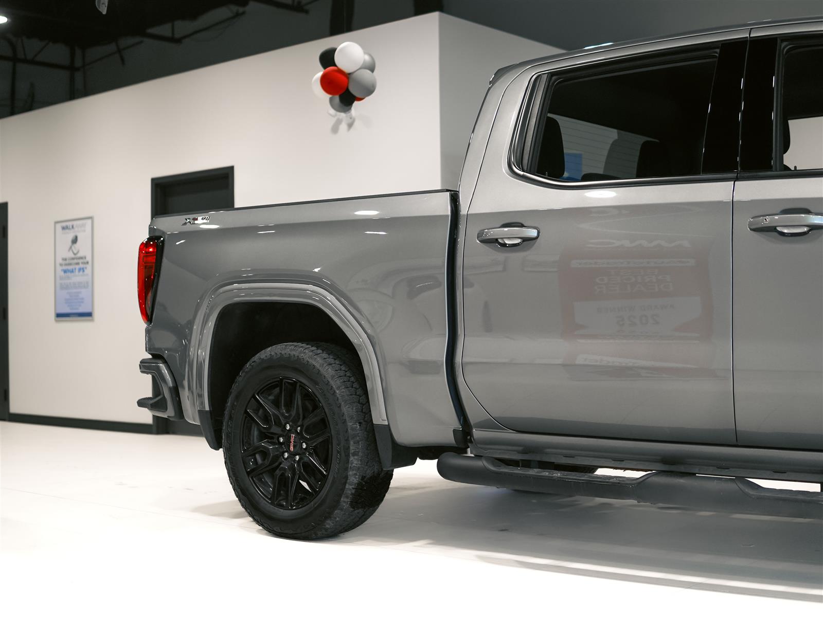 used 2023 GMC Sierra 1500 car, priced at $49,464