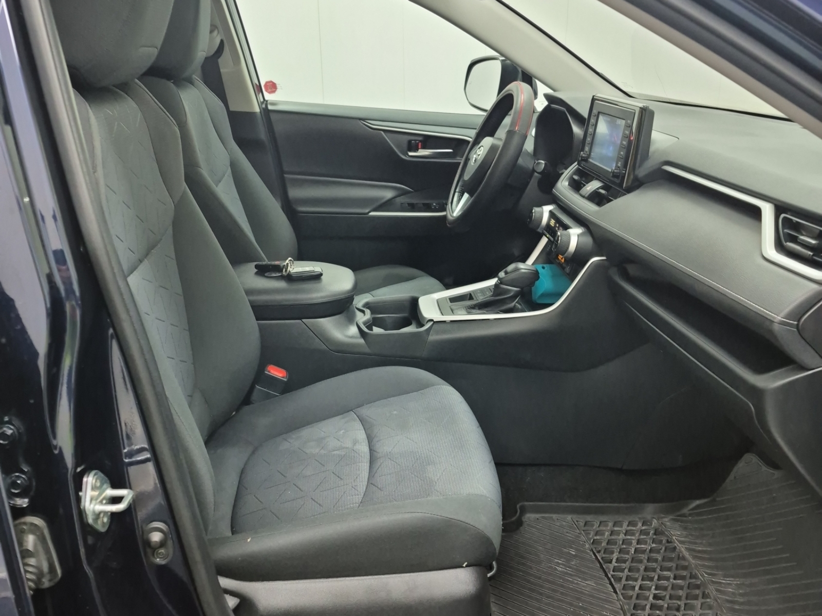 used 2020 Toyota RAV4 car, priced at $31,965