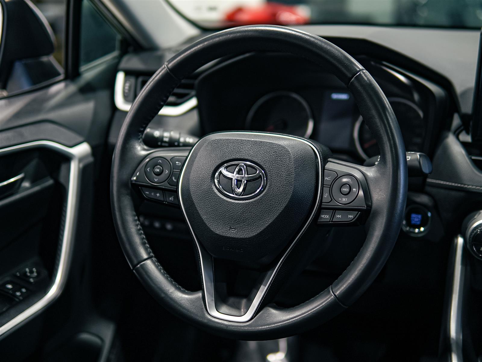 used 2020 Toyota RAV4 car, priced at $31,965