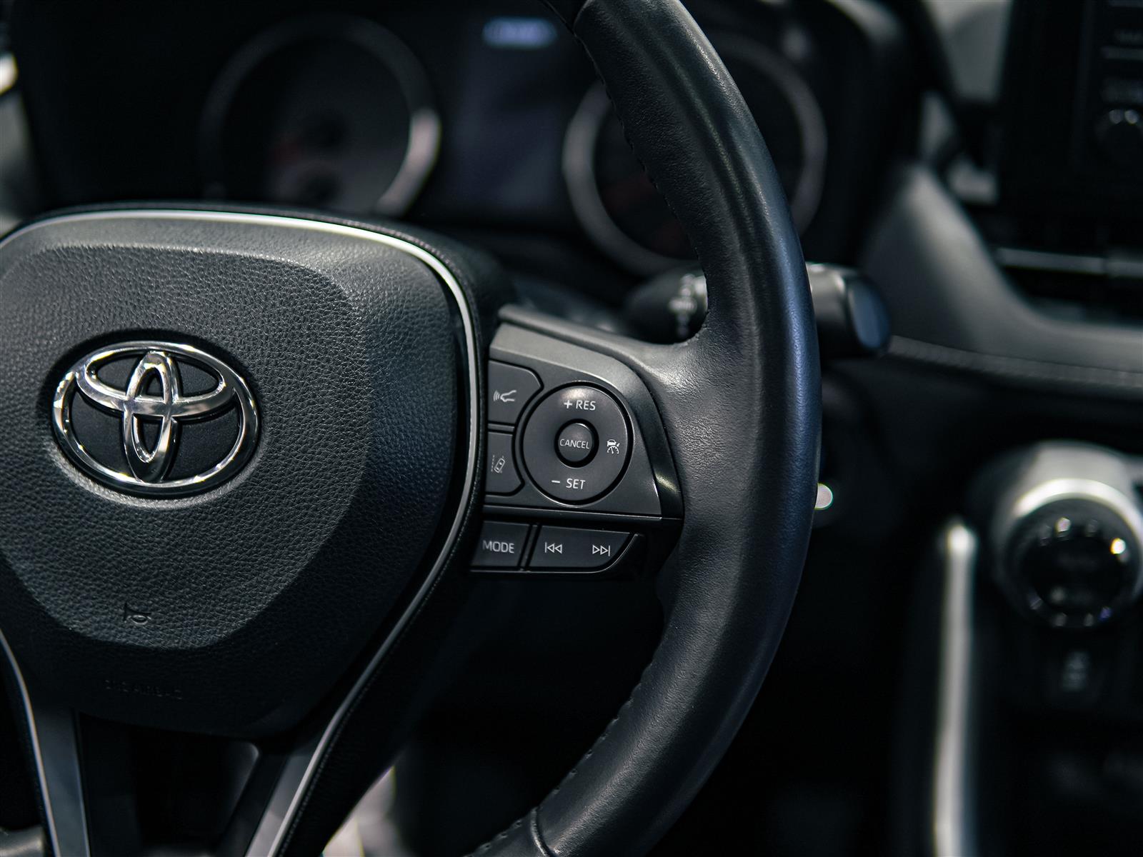 used 2020 Toyota RAV4 car, priced at $31,965