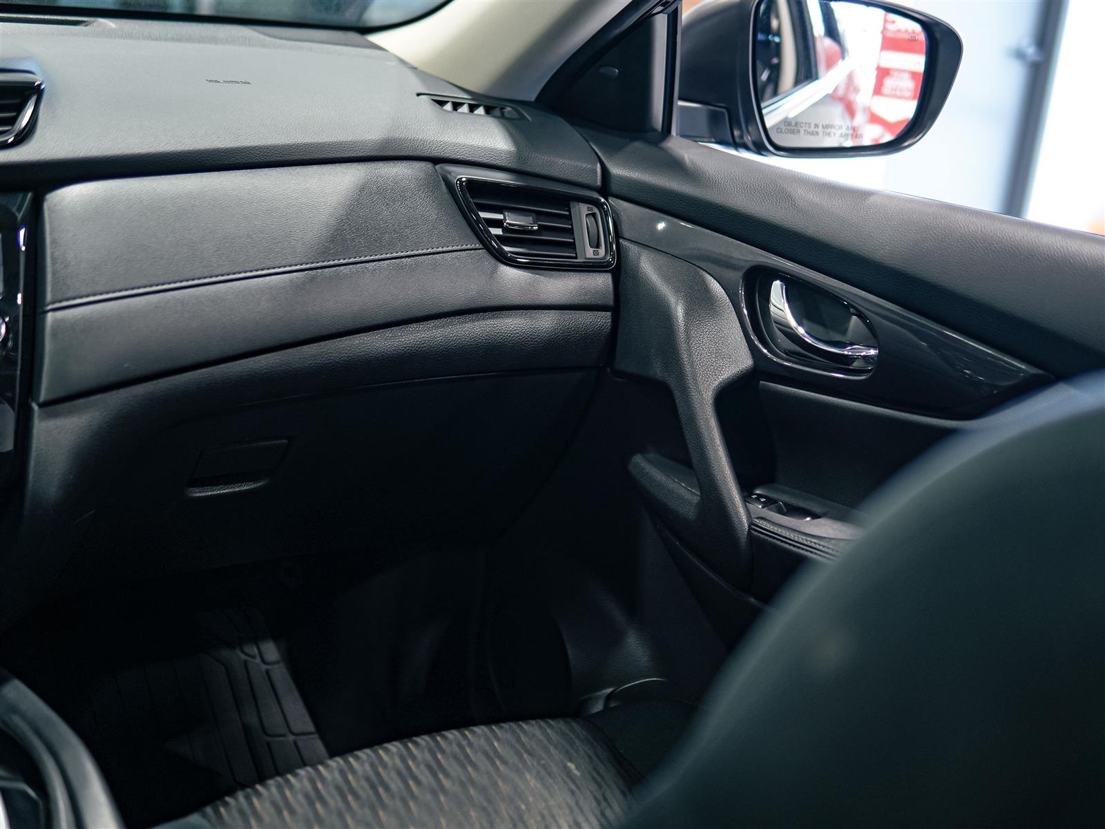 used 2019 Nissan Rogue car, priced at $15,392
