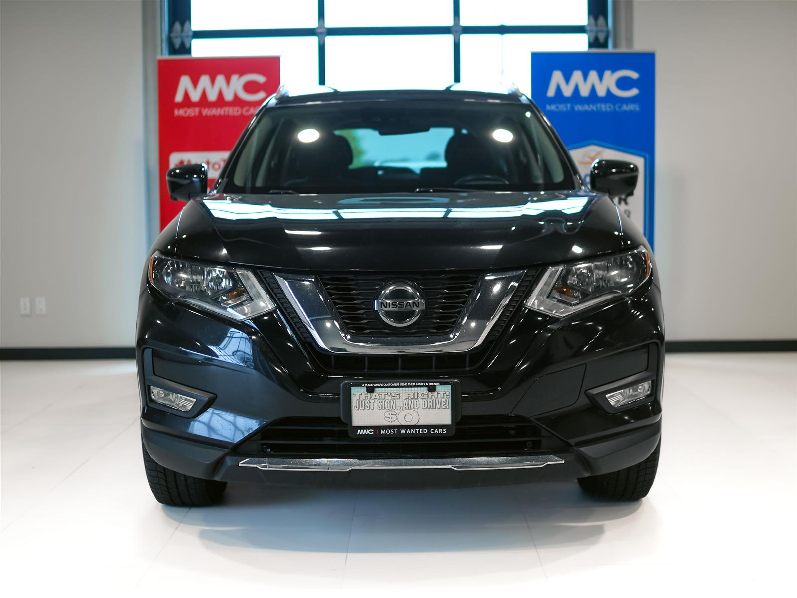 used 2019 Nissan Rogue car, priced at $15,392