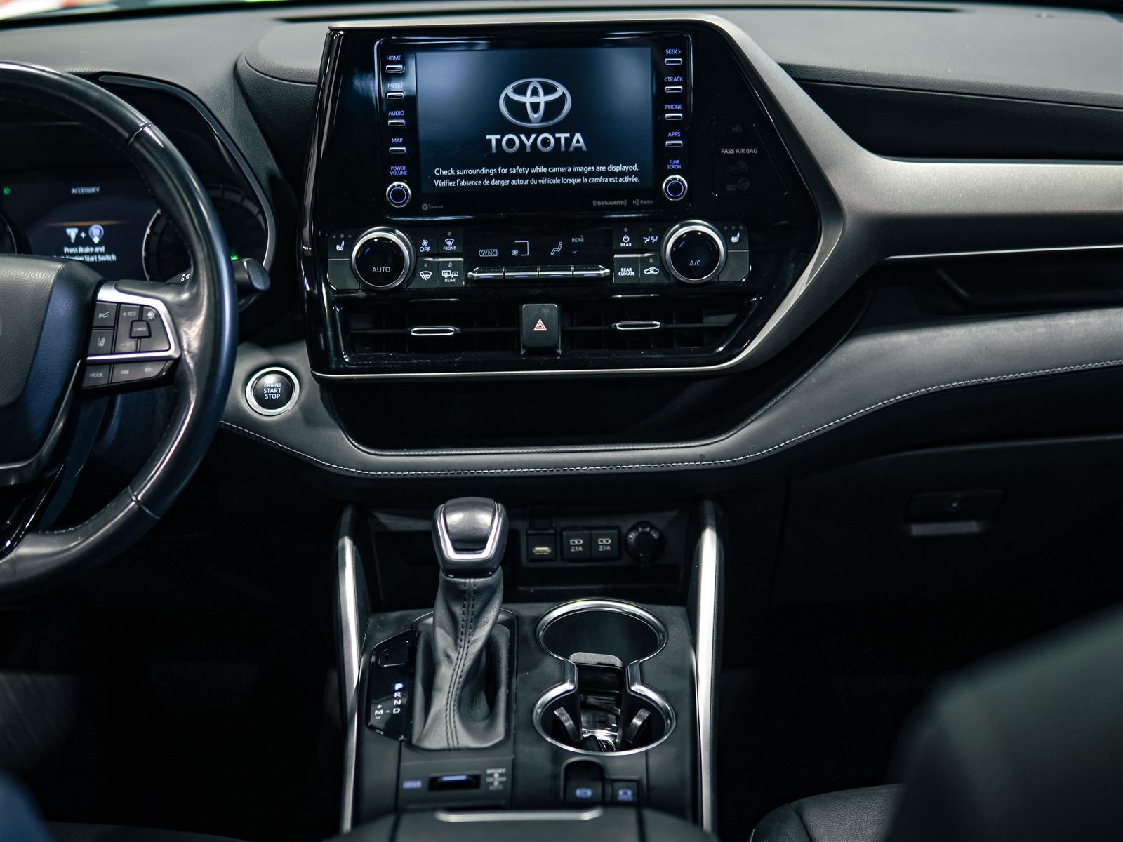 used 2020 Toyota Highlander car, priced at $33,463
