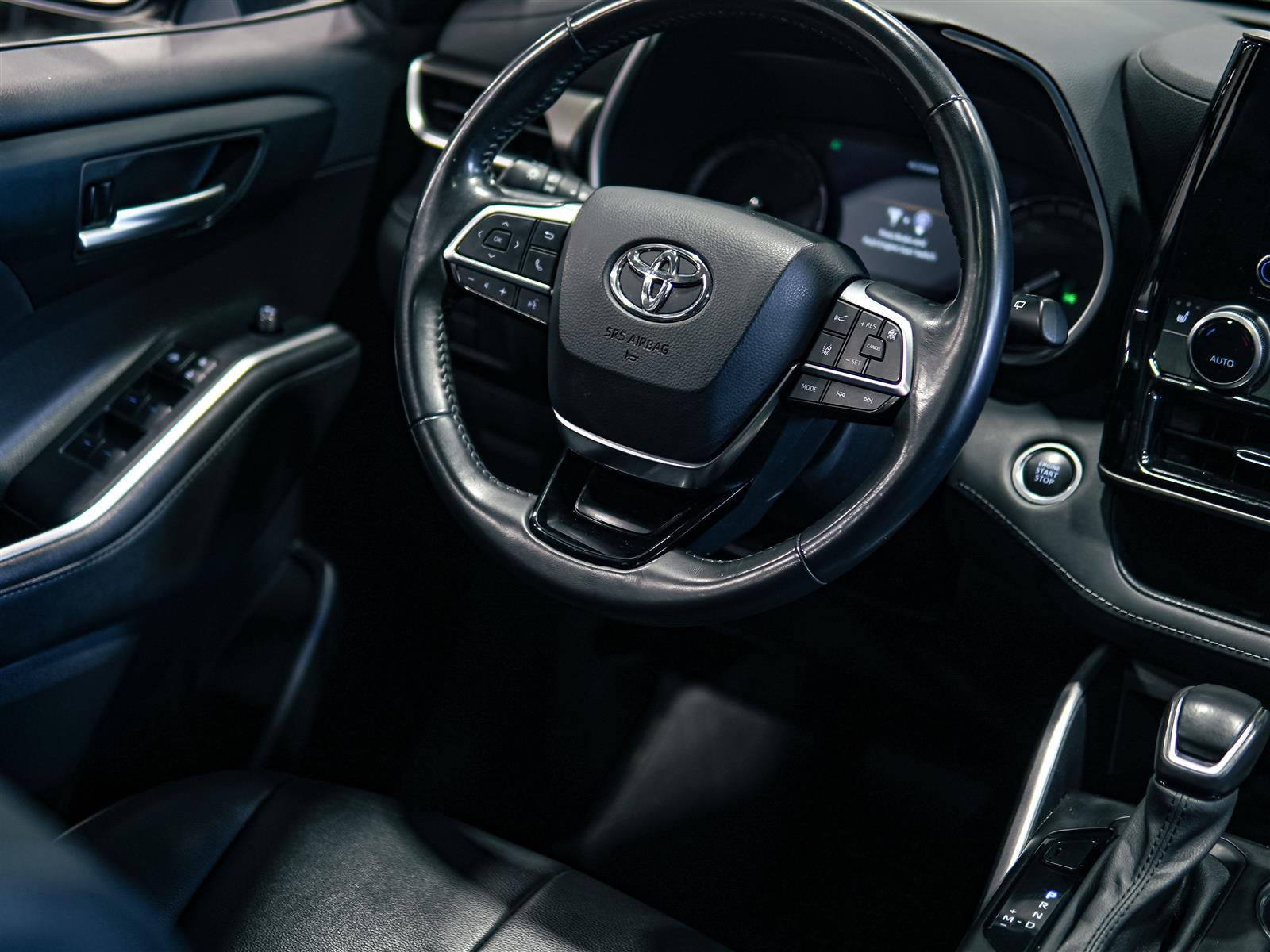 used 2020 Toyota Highlander car, priced at $33,463