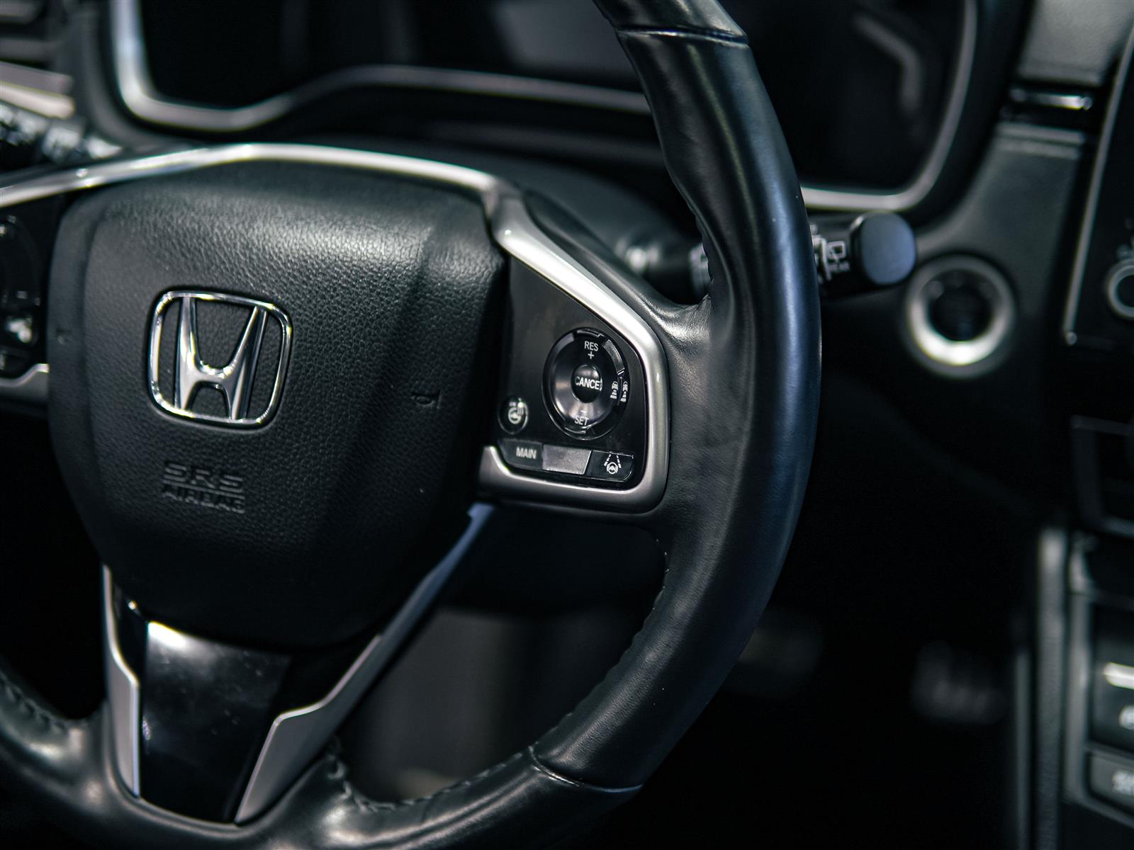 used 2020 Honda CR-V car, priced at $27,983