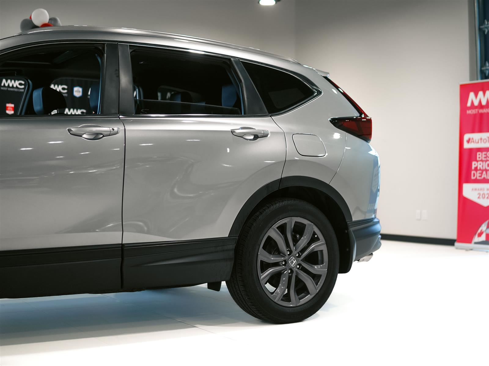 used 2020 Honda CR-V car, priced at $27,983