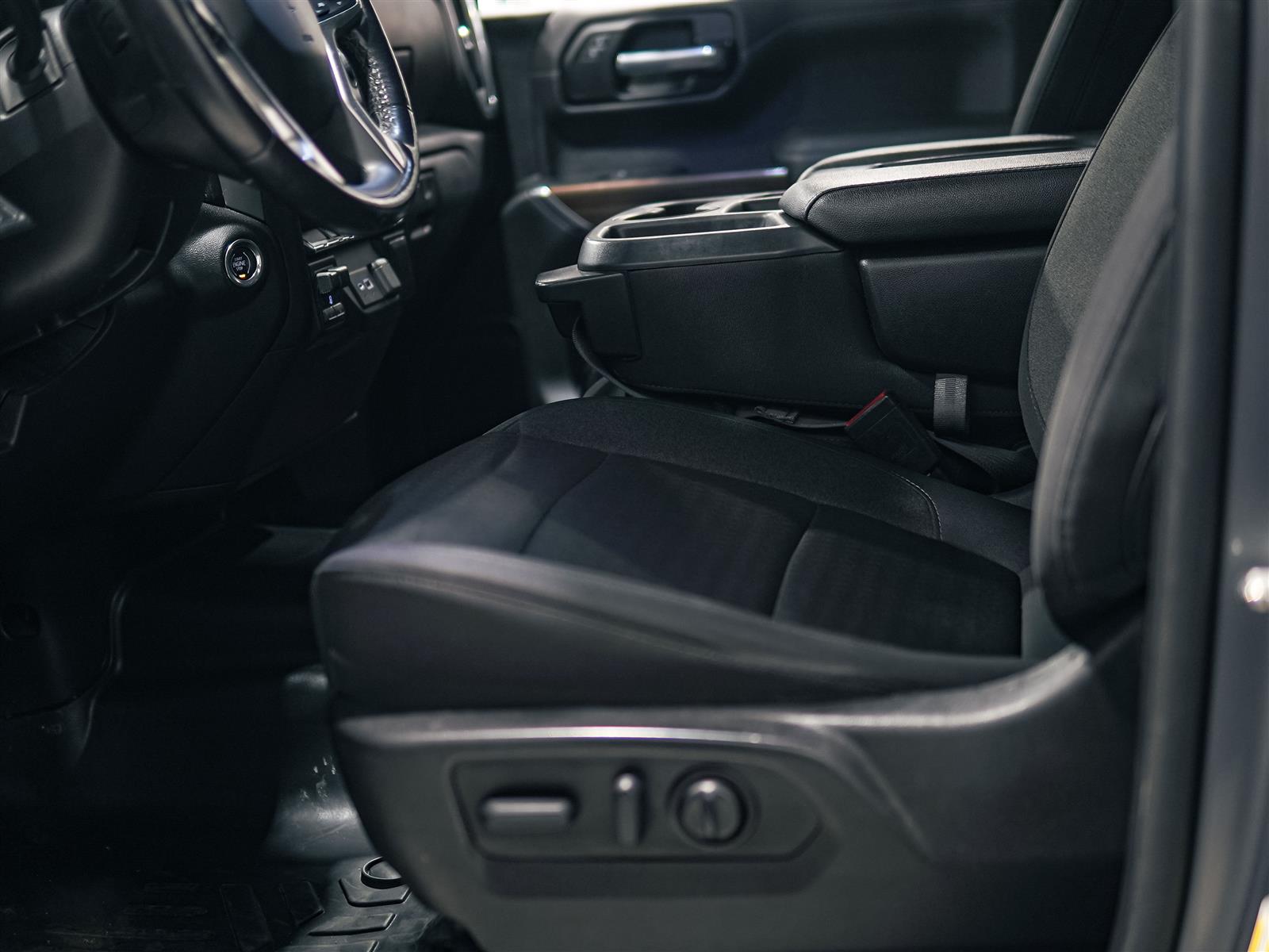 used 2021 Chevrolet Silverado 1500 car, priced at $39,966