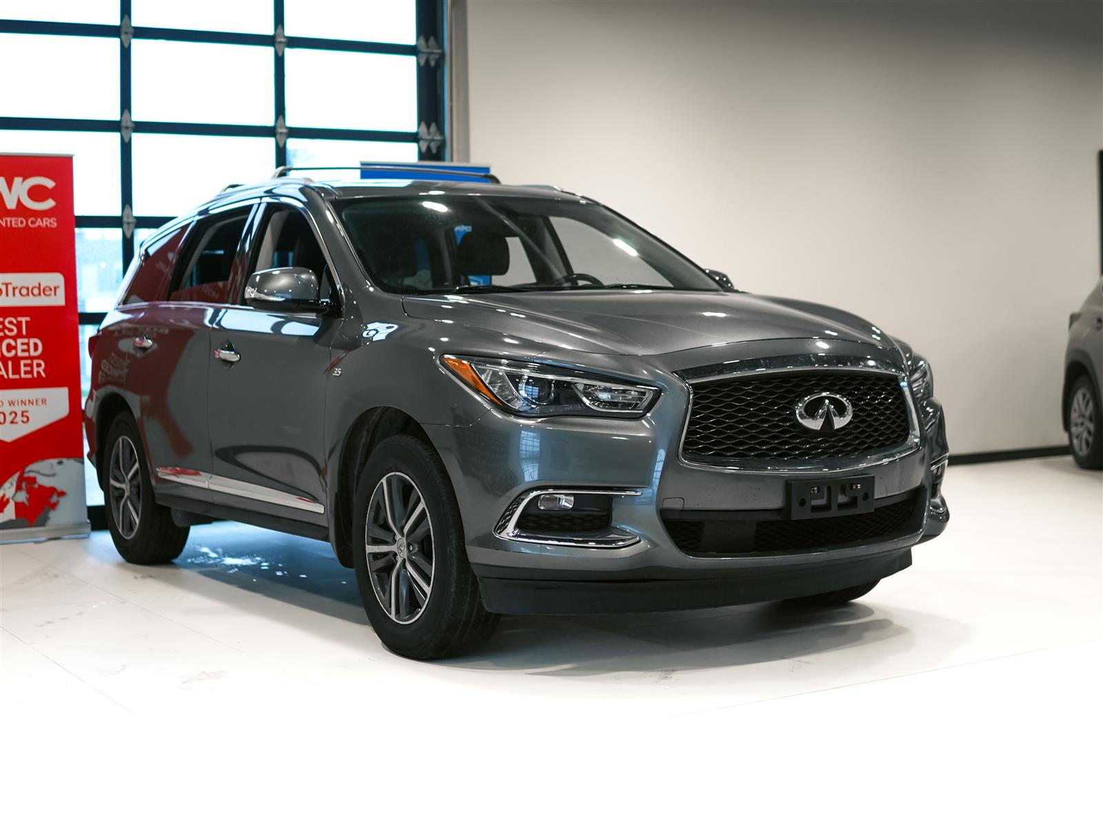 used 2018 INFINITI QX60 car, priced at $15,966