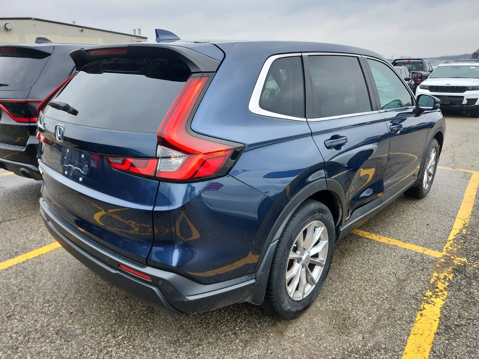 used 2023 Honda CR-V car, priced at $34,494