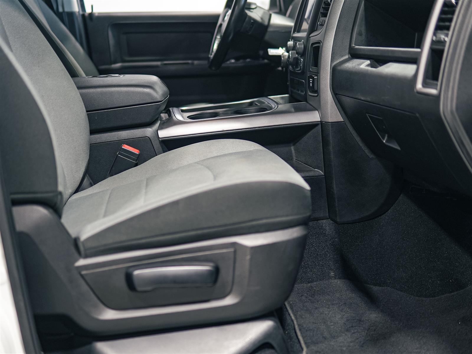 used 2022 Ram 1500 Classic car, priced at $34,773