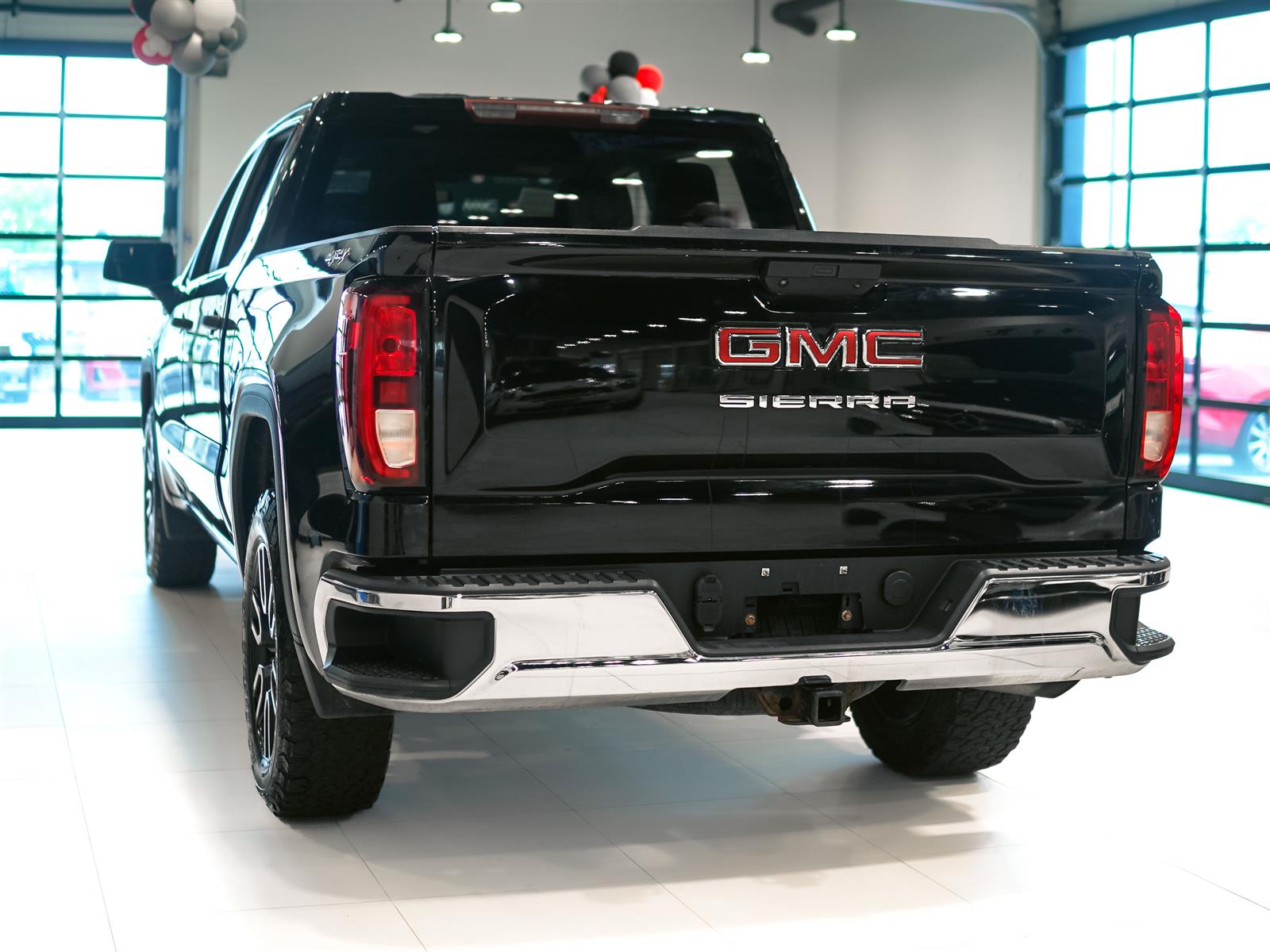 used 2020 GMC Sierra 1500 car, priced at $25,997