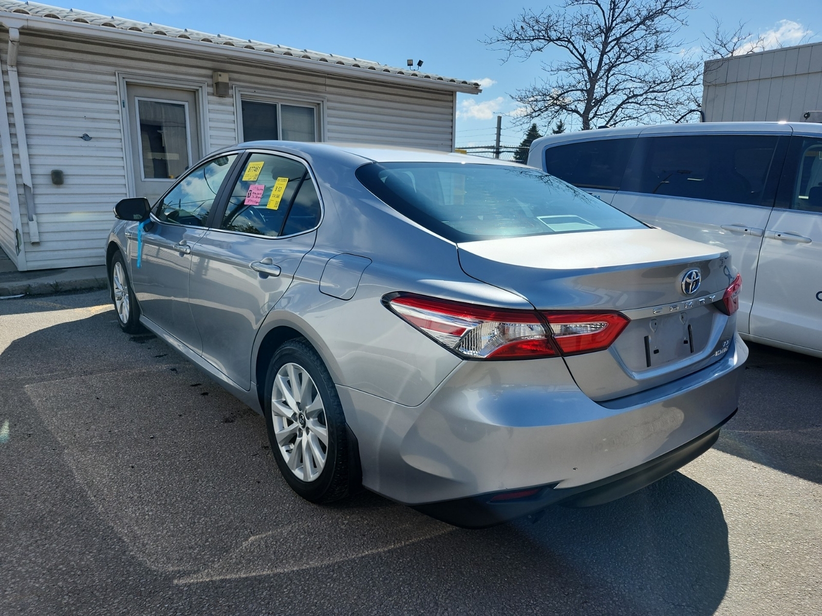 used 2019 Toyota Camry Hybrid car, priced at $24,962