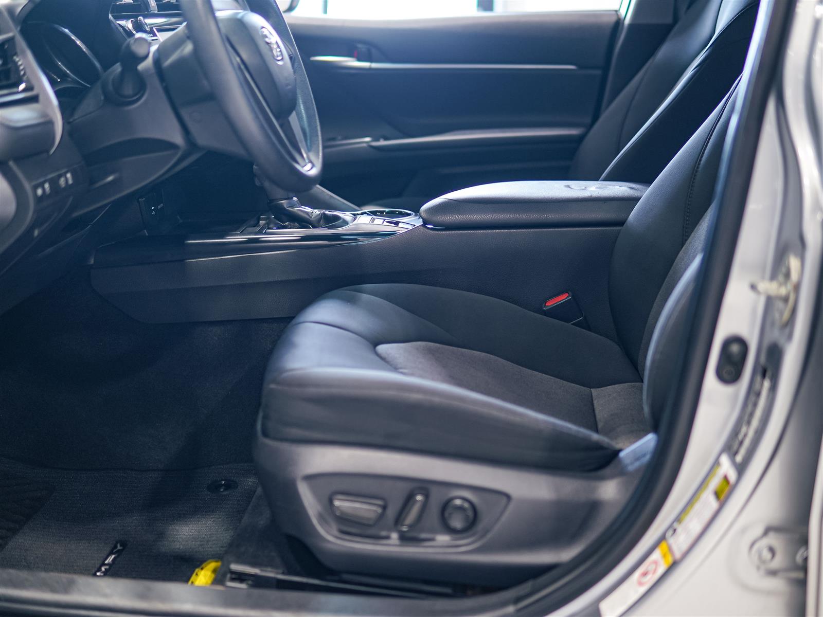 used 2019 Toyota Camry Hybrid car, priced at $24,492