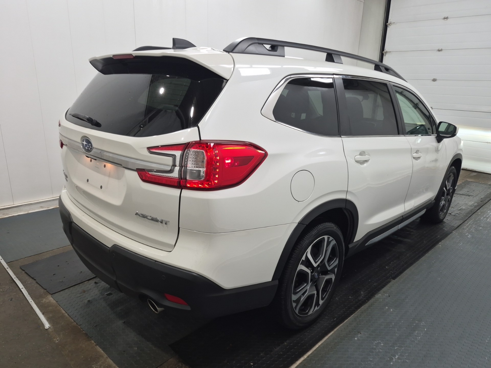 used 2024 Subaru Ascent car, priced at $43,964