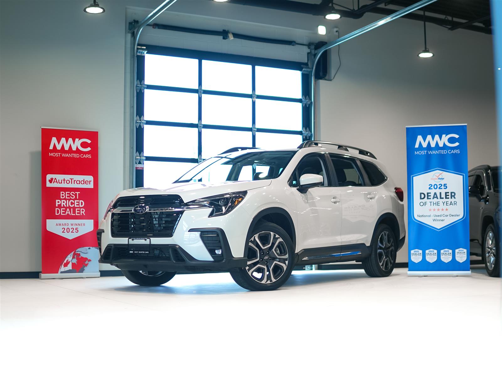 2024 Subaru Ascent Limited AWD with Captains Chairs