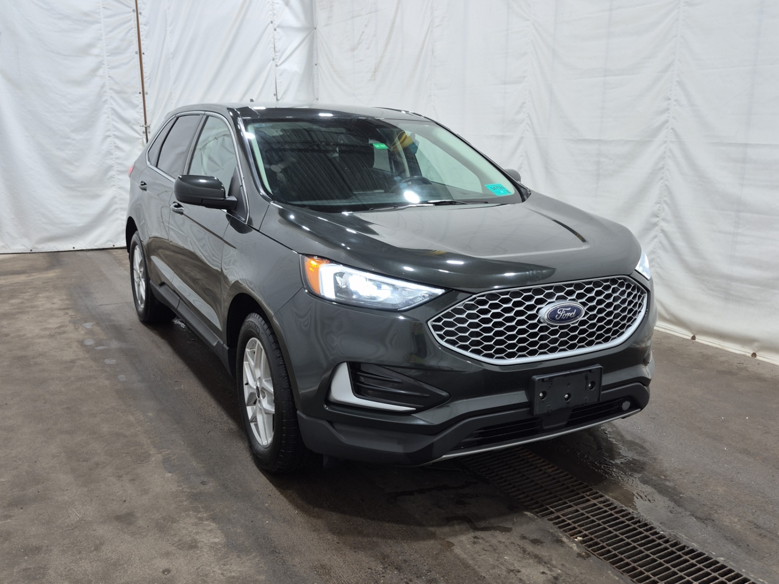 used 2023 Ford Edge car, priced at $23,962