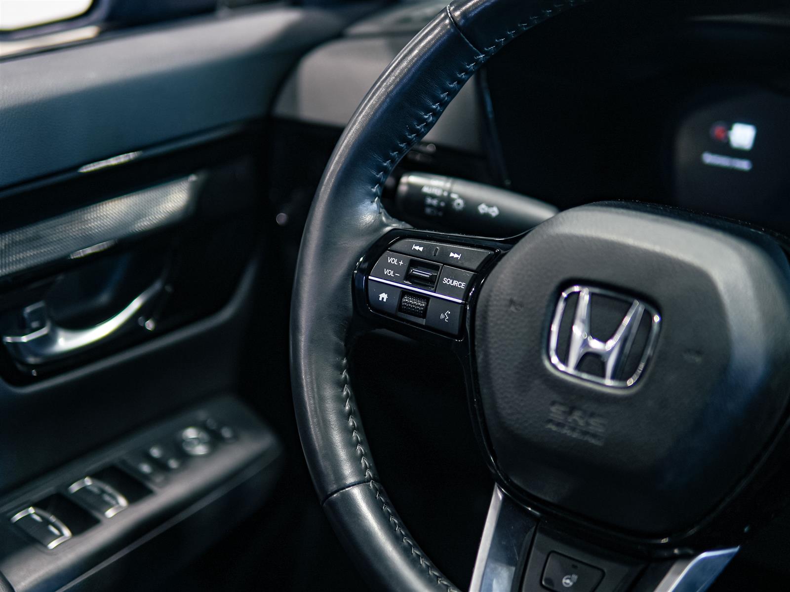 used 2025 Honda CR-V car, priced at $36,953