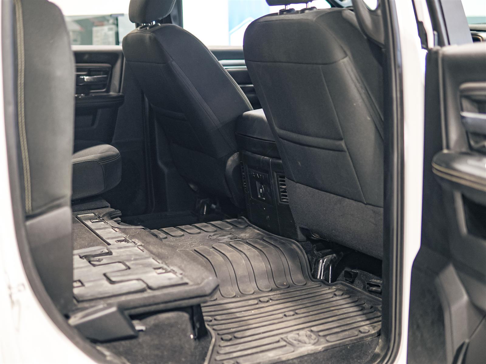 used 2022 Ram 1500 Classic car, priced at $32,964