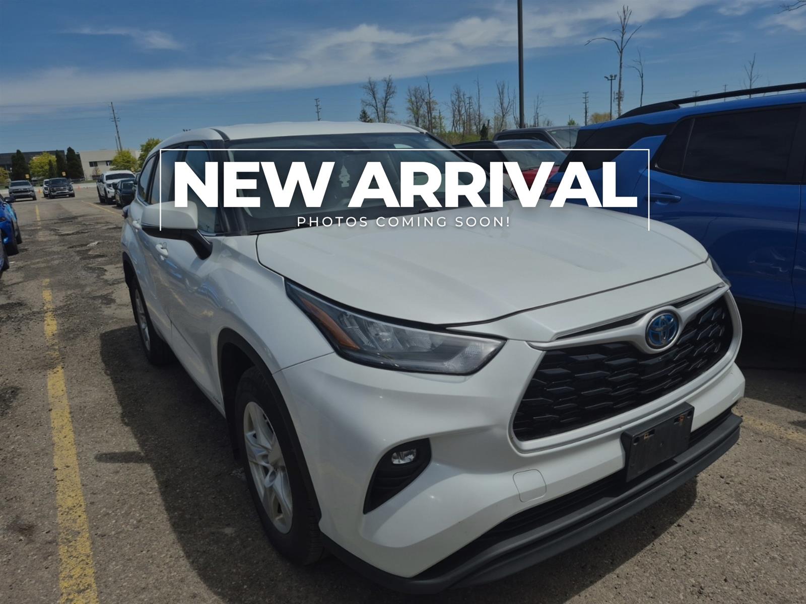 2023 Toyota Highlander Hybrid LE AWD