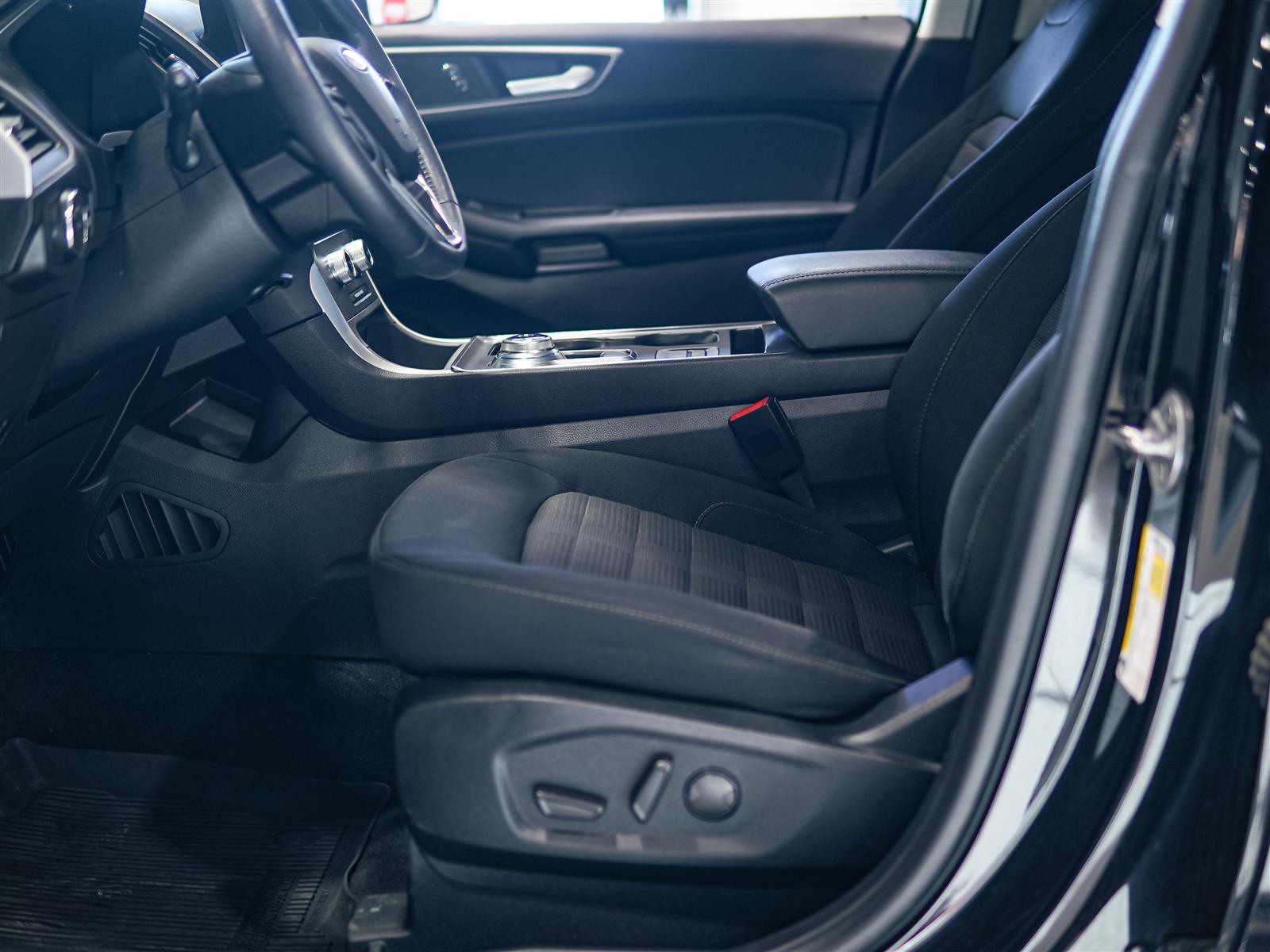 used 2022 Ford Edge car, priced at $22,772