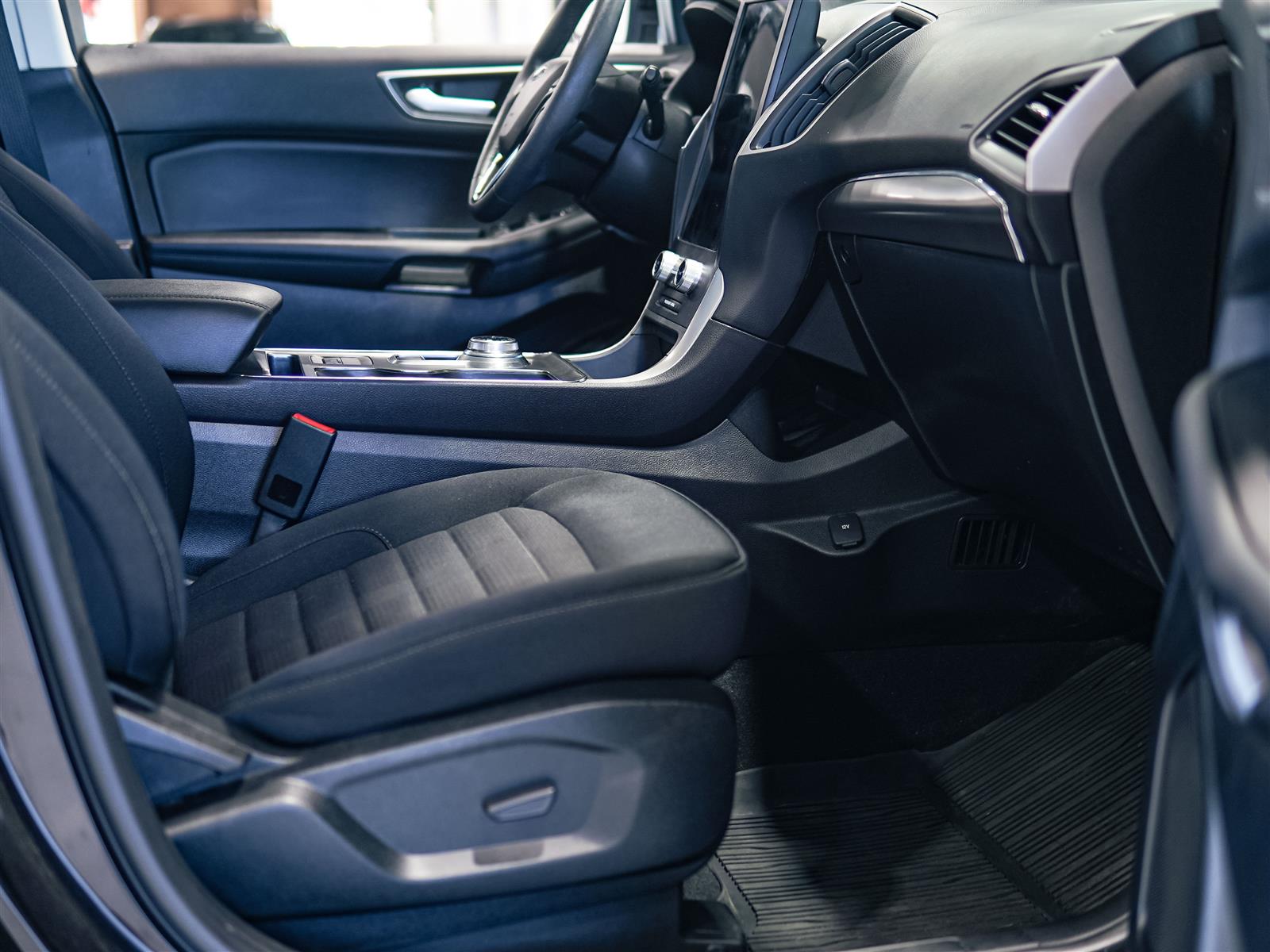 used 2022 Ford Edge car, priced at $22,772