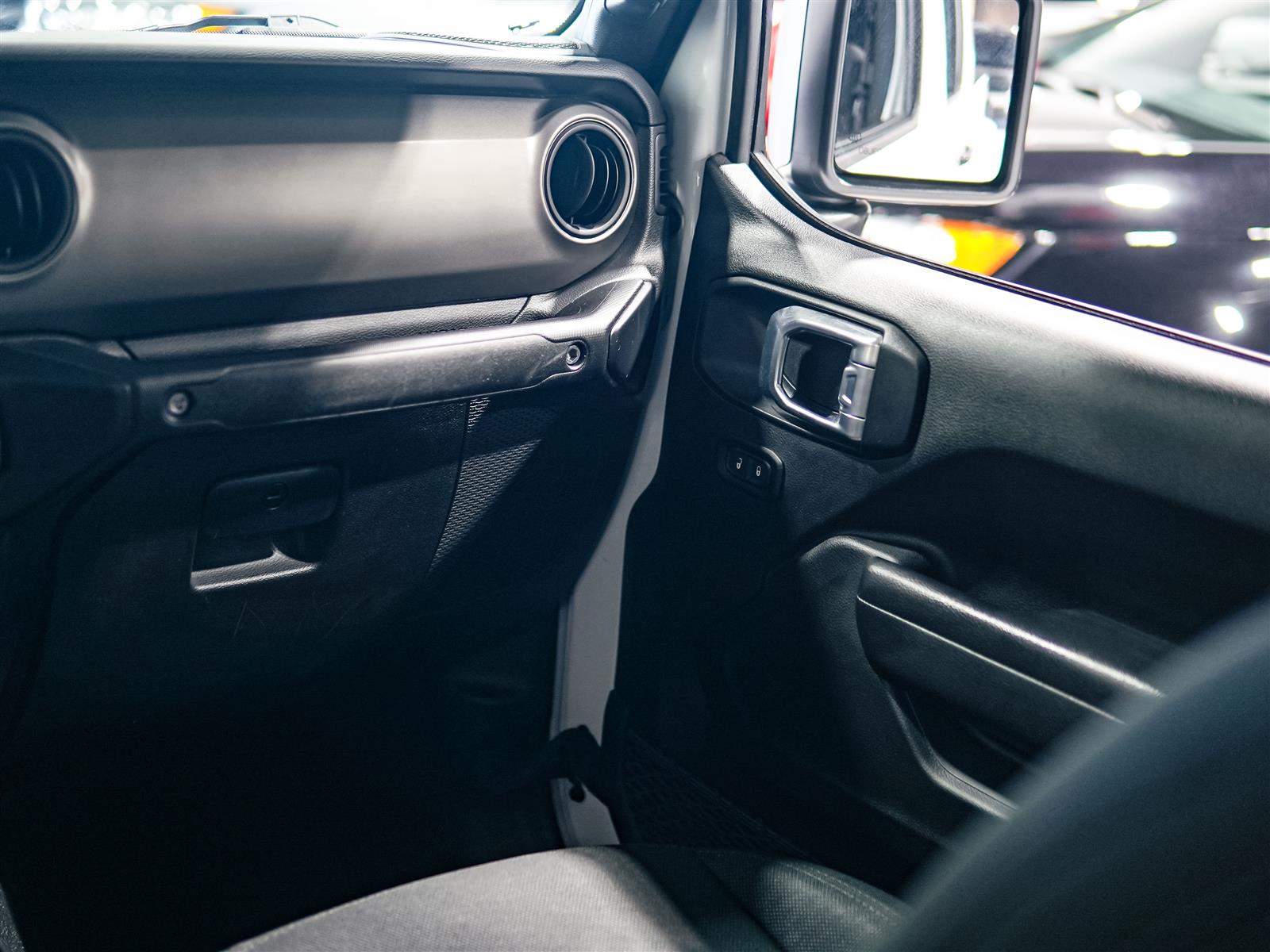 used 2022 Jeep Gladiator car, priced at $37,994
