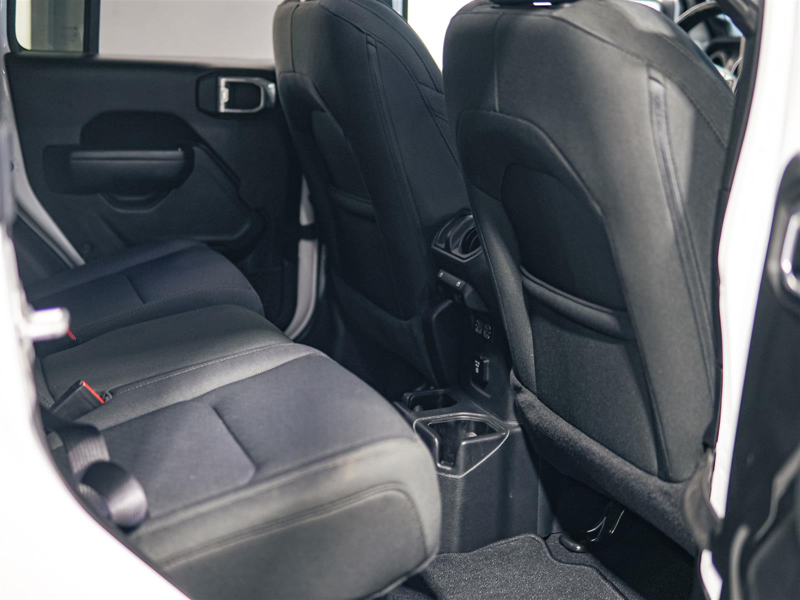 used 2022 Jeep Gladiator car, priced at $37,994