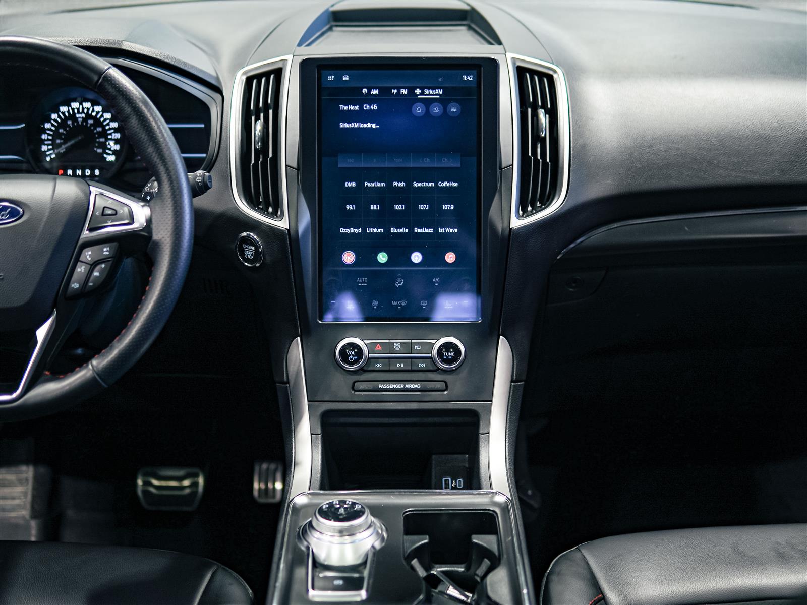 used 2024 Ford Edge car, priced at $31,493